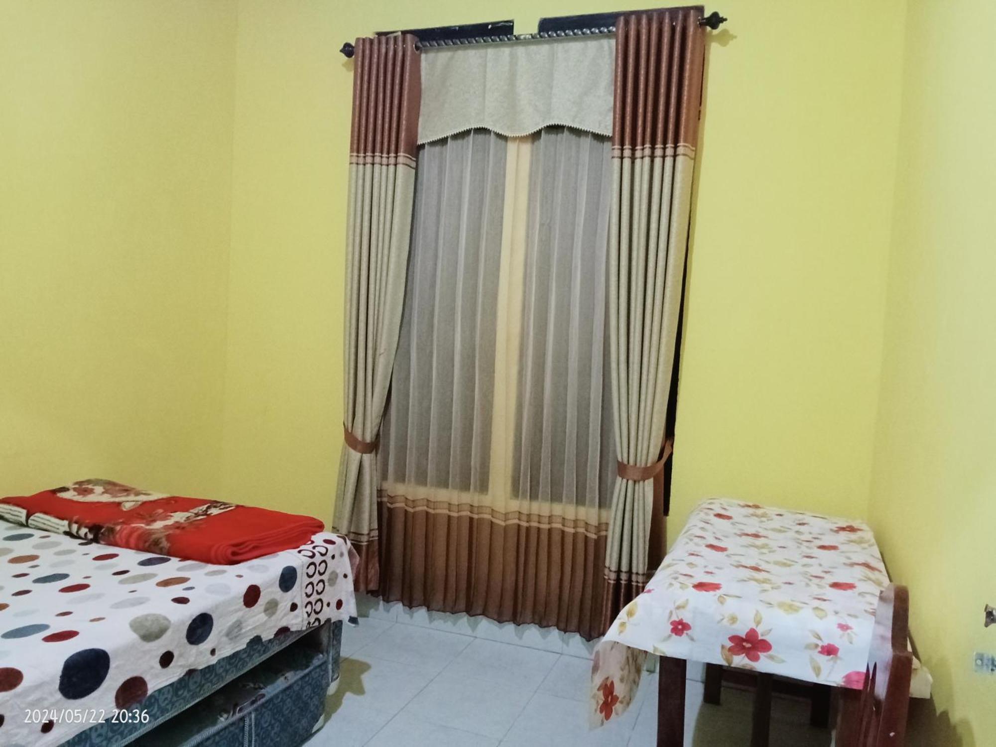 Petra Homestay Bangka Leda Ruteng Εξωτερικό φωτογραφία