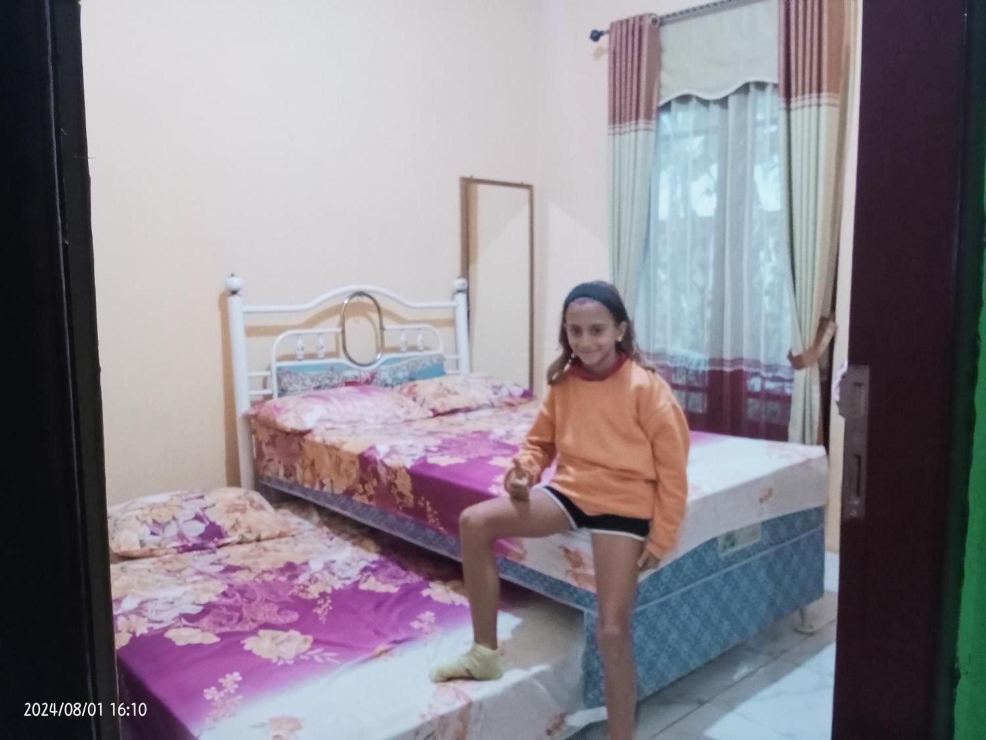 Petra Homestay Bangka Leda Ruteng Εξωτερικό φωτογραφία