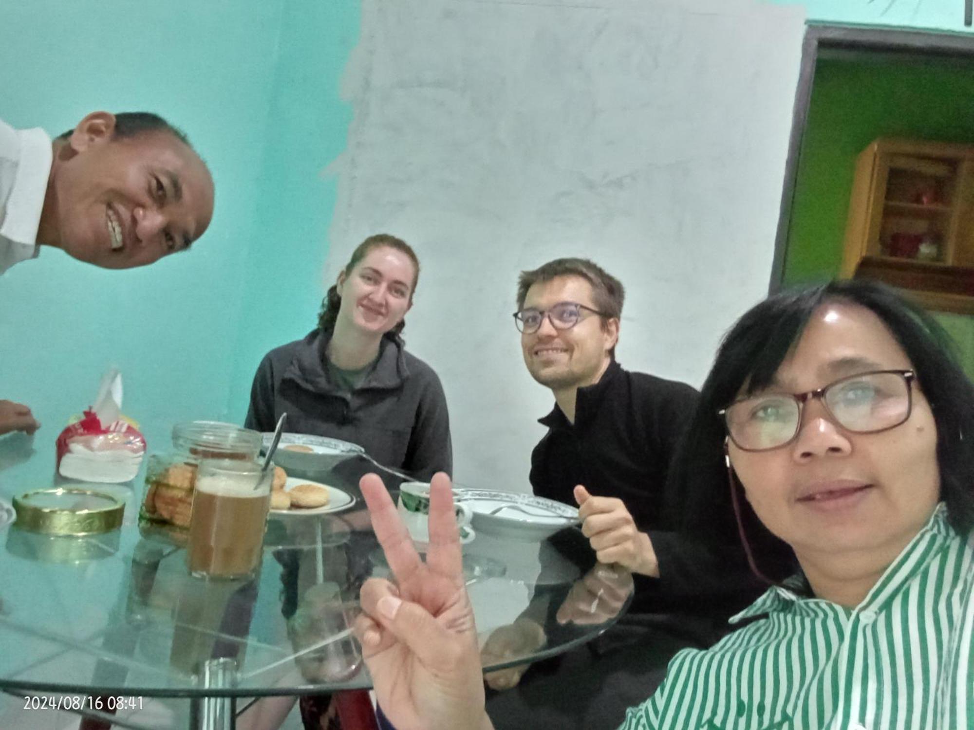 Petra Homestay Bangka Leda Ruteng Εξωτερικό φωτογραφία