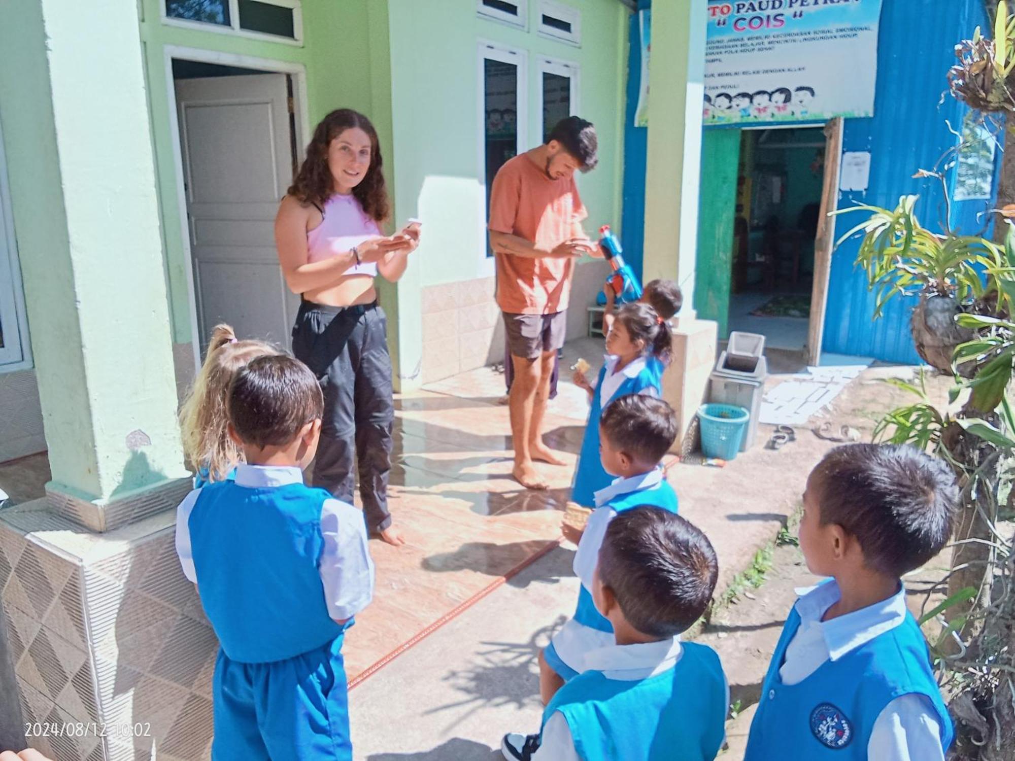 Petra Homestay Bangka Leda Ruteng Εξωτερικό φωτογραφία